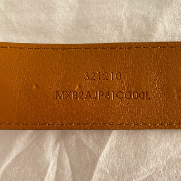 AUTHENTIC MCM RARE PHENOMENON BELT - Picture 5 of 16